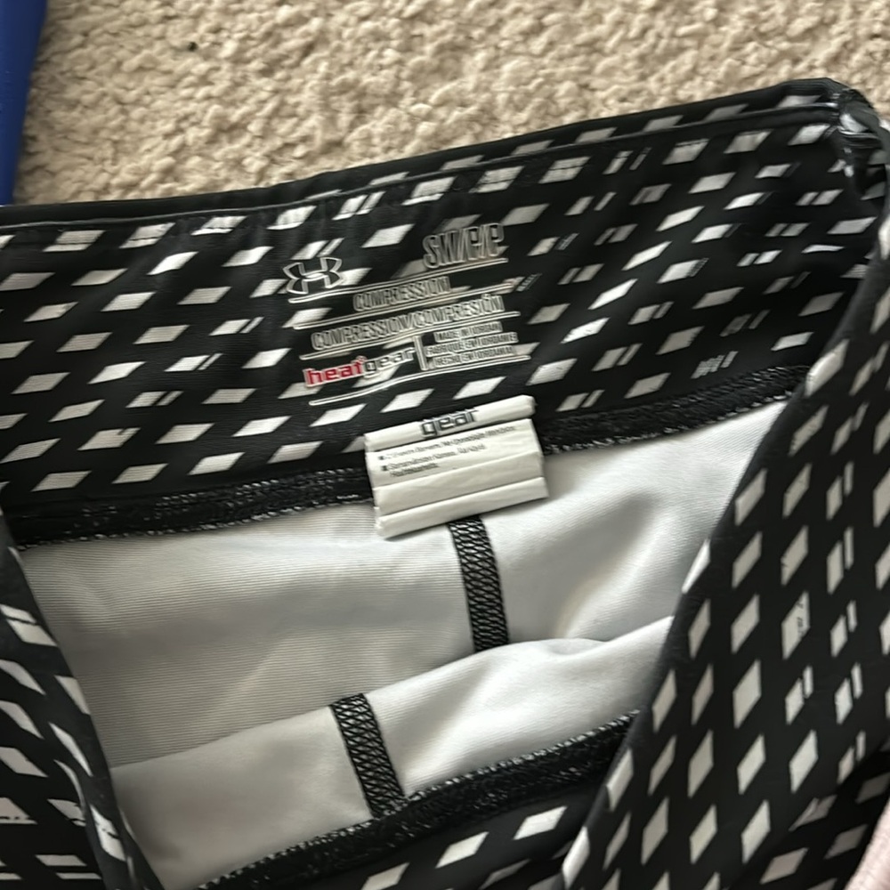Workout Legging bundle - Picture 2 of 4
